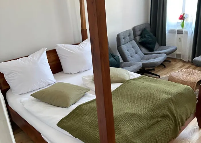 Appartement Grosszuegiges 2-Zimmer-Appartement Im Zentrum Von Potsdam Direkt An Der Havel